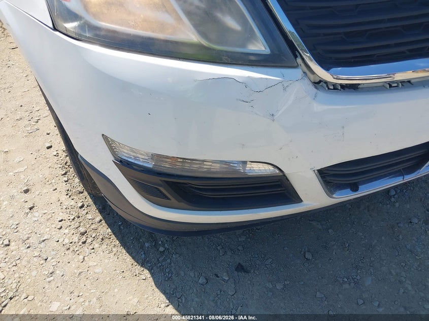 2015 CHEVROLET TRAVERSE auction photo 6