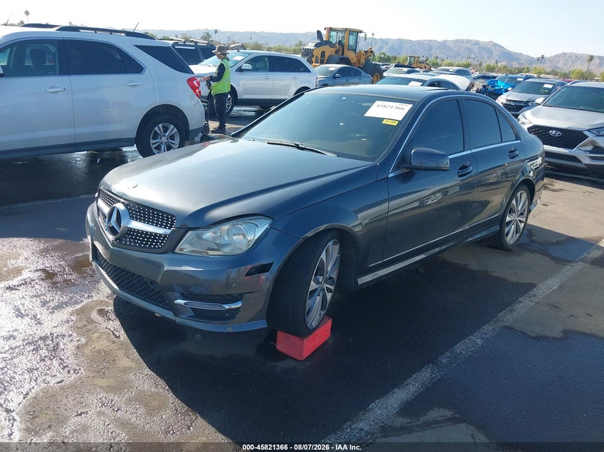 Vin: wddgf4hbxeg239568, lot: 46320247, mercedes-benz c 250 sport 20142
