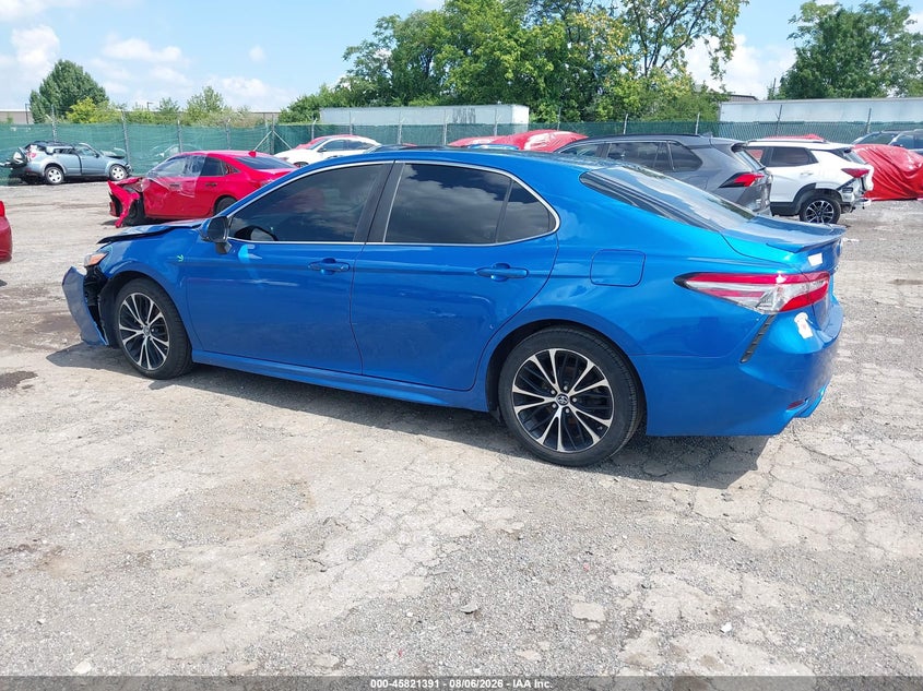 Vin: 4t1b11hk9ju007780, lot: 46320272, toyota camry se 20183