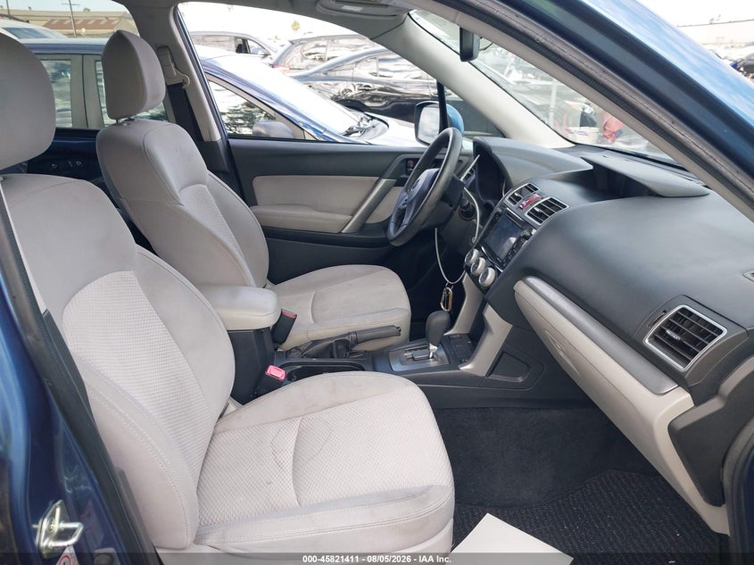 2016 SUBARU FORESTER auction photo 5
