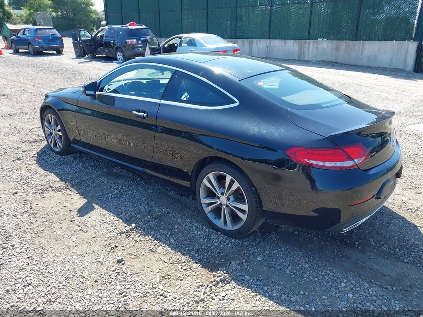 Vin: wddwj4kb5hf423149, lot: 46320297, mercedes-benz c 300 4matic 20173