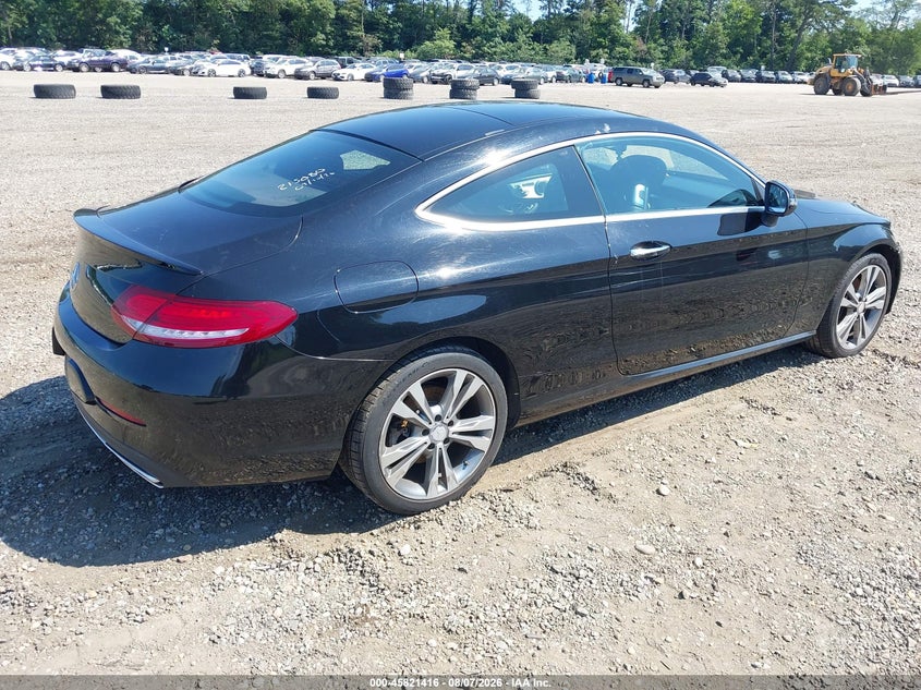 Vin: wddwj4kb5hf423149, lot: 46320297, mercedes-benz c 300 4matic 20174