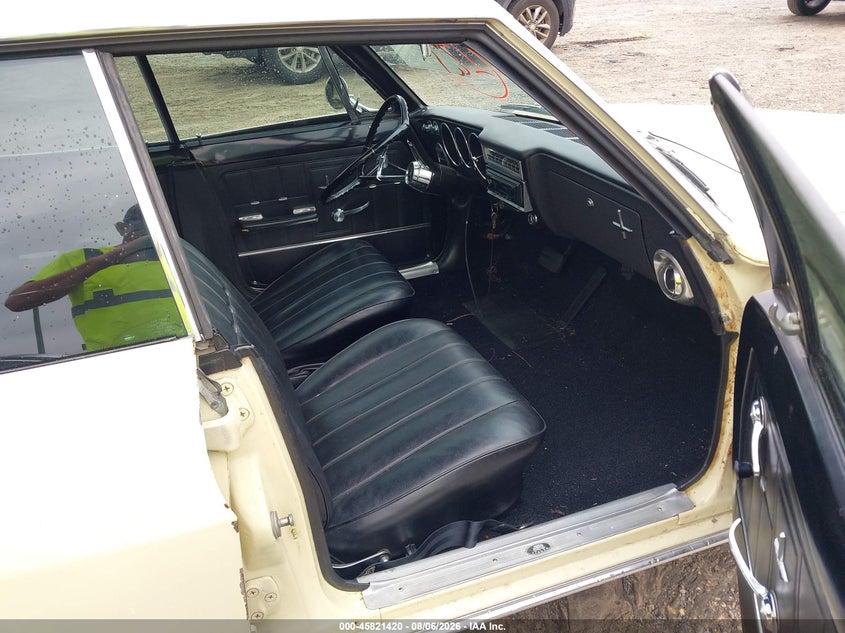 1966 CHEVROLET CORVAIR auction photo 5