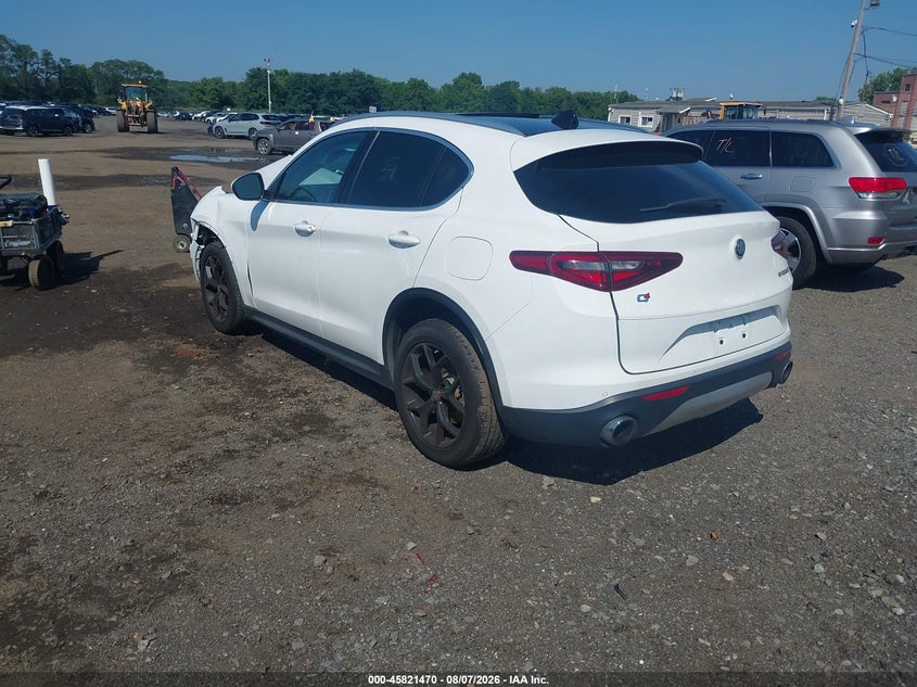 2019 ALFA ROMEO STELVIO auction photo 3