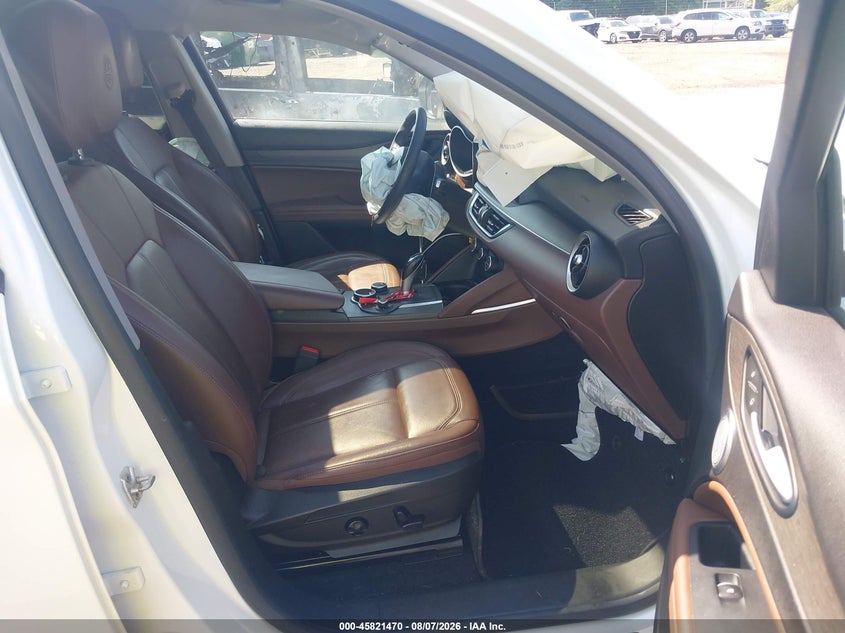 2019 ALFA ROMEO STELVIO auction photo 5