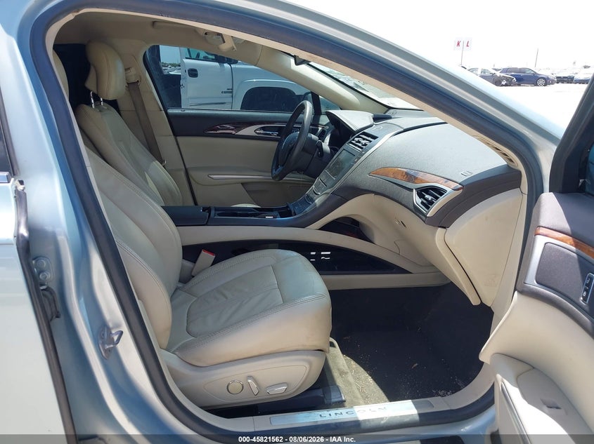 2014 LINCOLN MKZ HYBRID auction photo 5