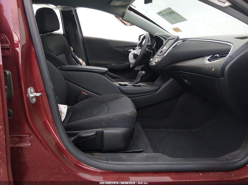 2018 CHEVROLET MALIBU auction photo 5