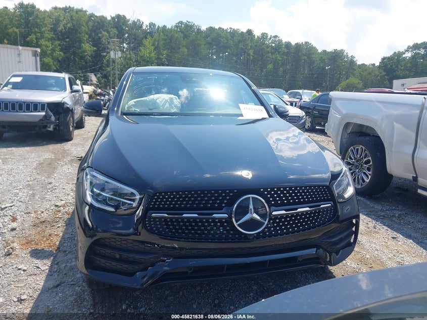 MERCEDES-BENZ GLC 300 COUPE - zdjęcie 12