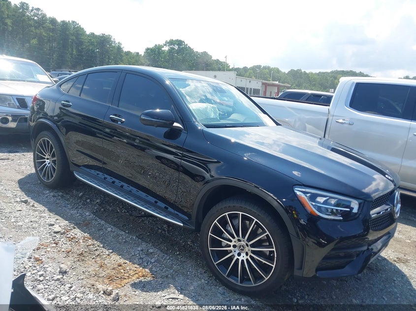 MERCEDES-BENZ GLC 300 COUPE - zdjęcie 13