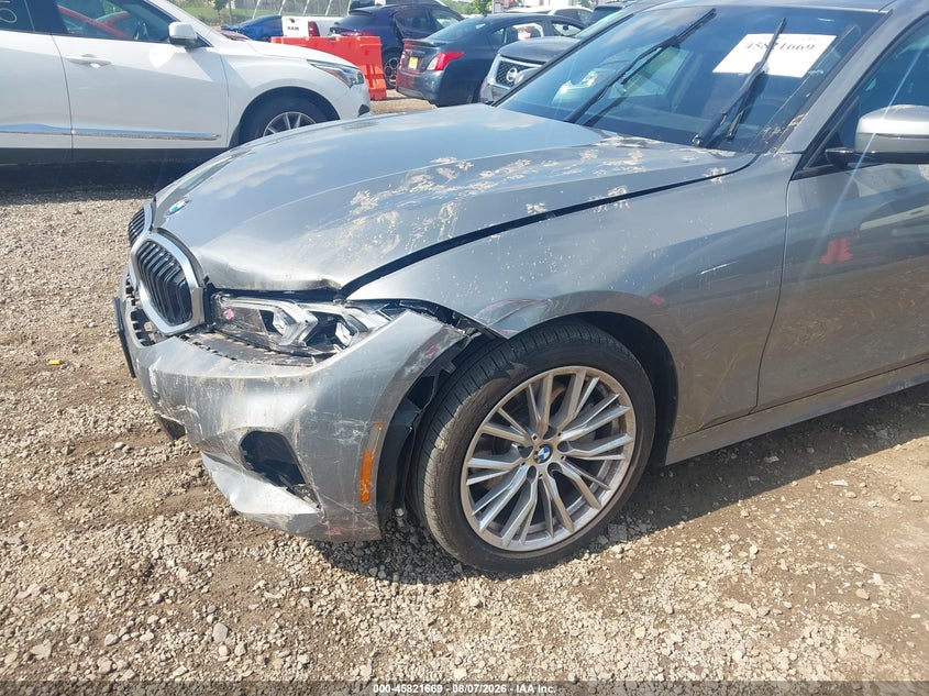 BMW 330I - zdjęcie 6