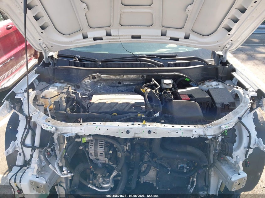 2025 CHEVROLET TRAX FWD LS · Фото 10