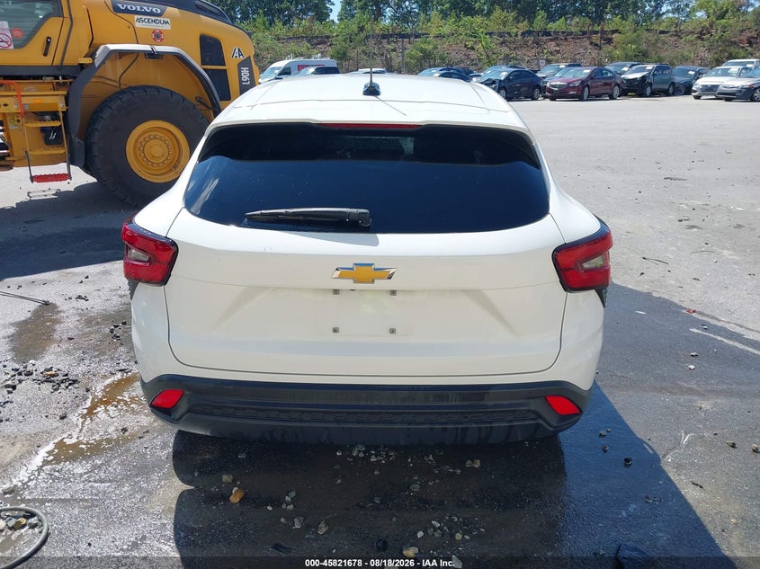 2025 CHEVROLET TRAX FWD LS · Фото 17