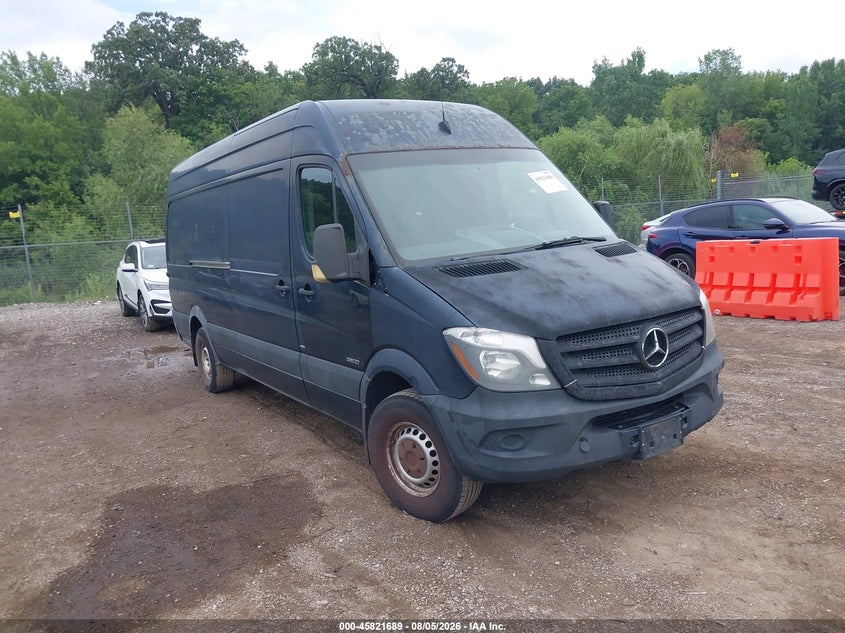 Vin: wd3pe8dd2gp270757, lot: 46320570, mercedes-benz sprinter 2500 high roof 2016 img_1