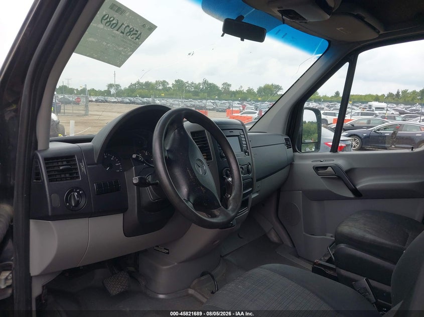 2016 MERCEDES-BENZ SPRINTER 2500 auction photo 5