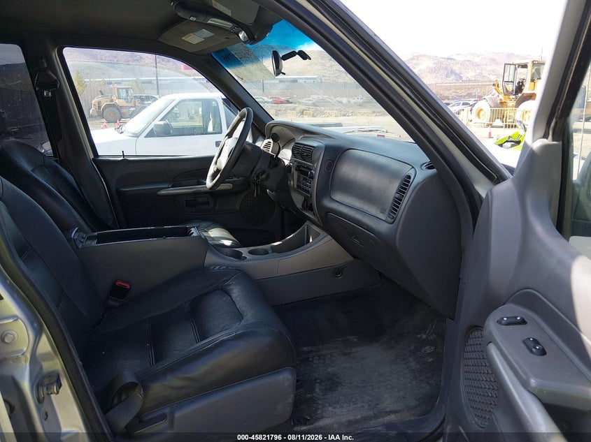 2002 FORD EXPLORER SPORT TRAC auction photo 5