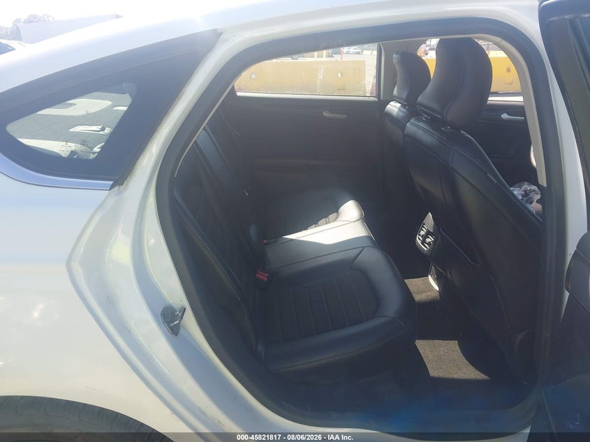 2018 FORD FUSION HYBRID auction photo 8