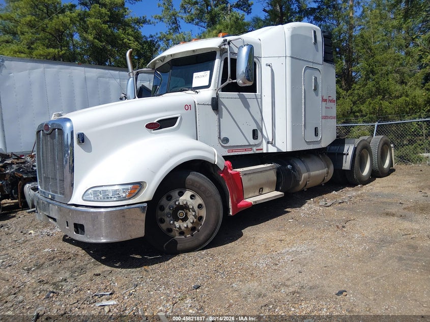 2013 PETERBILT 386 auction photo 2