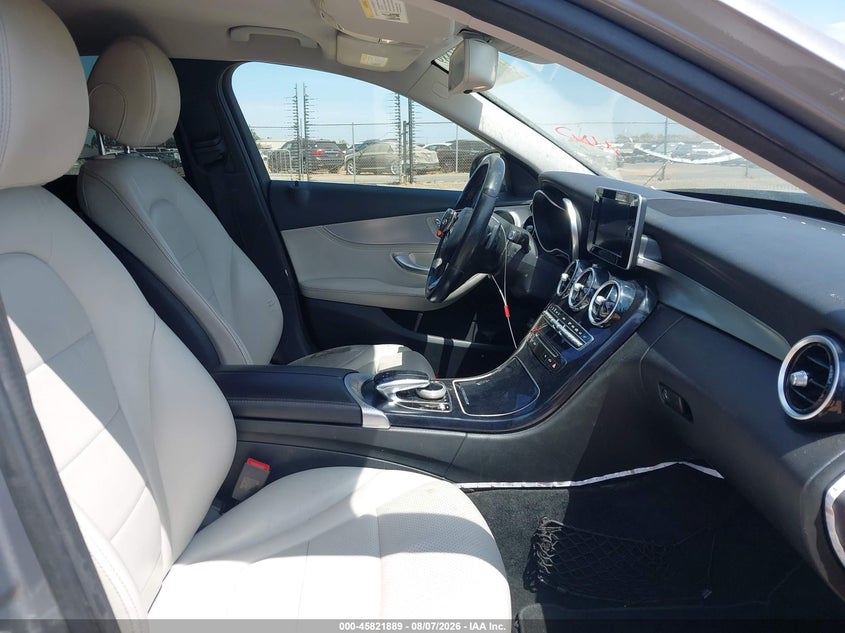 2016 MERCEDES-BENZ C 300 auction photo 5