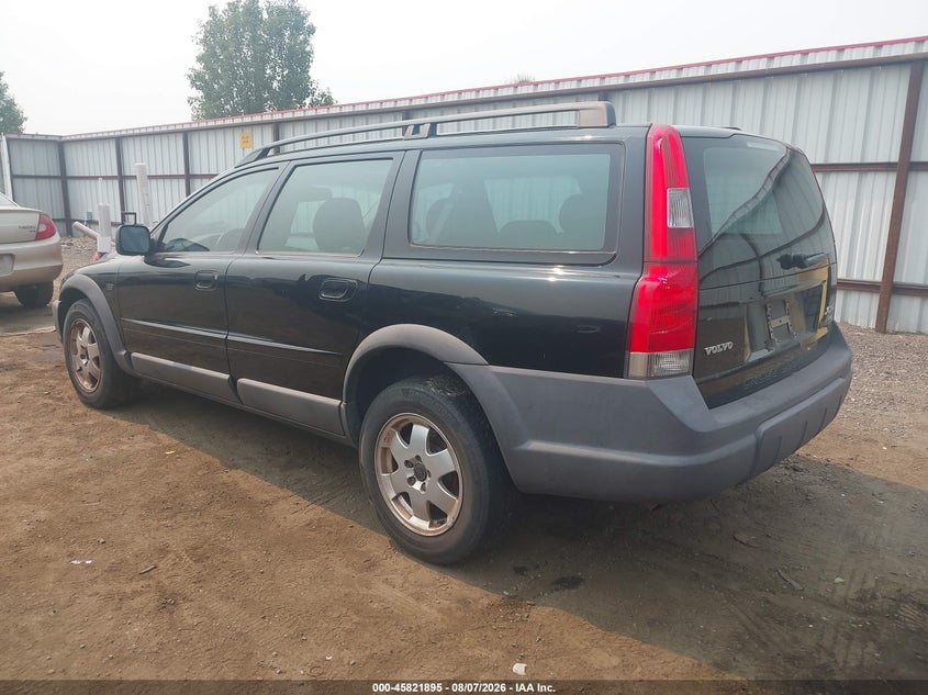 2004 VOLVO XC70 auction photo 3