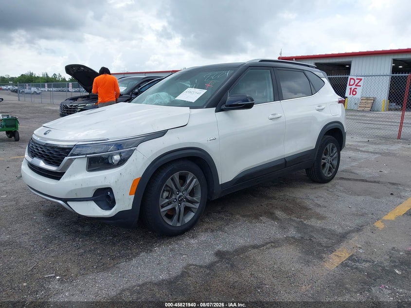 Vin: kndeucaa7m7048224, lot: 46320821, kia seltos s 20212
