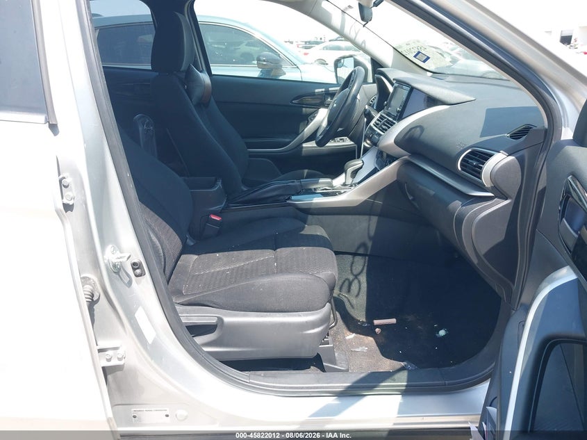2018 MITSUBISHI ECLIPSE CROSS auction photo 5