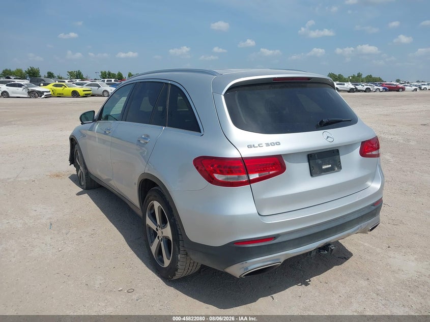 2017 MERCEDES-BENZ GLC 300 auction photo 3