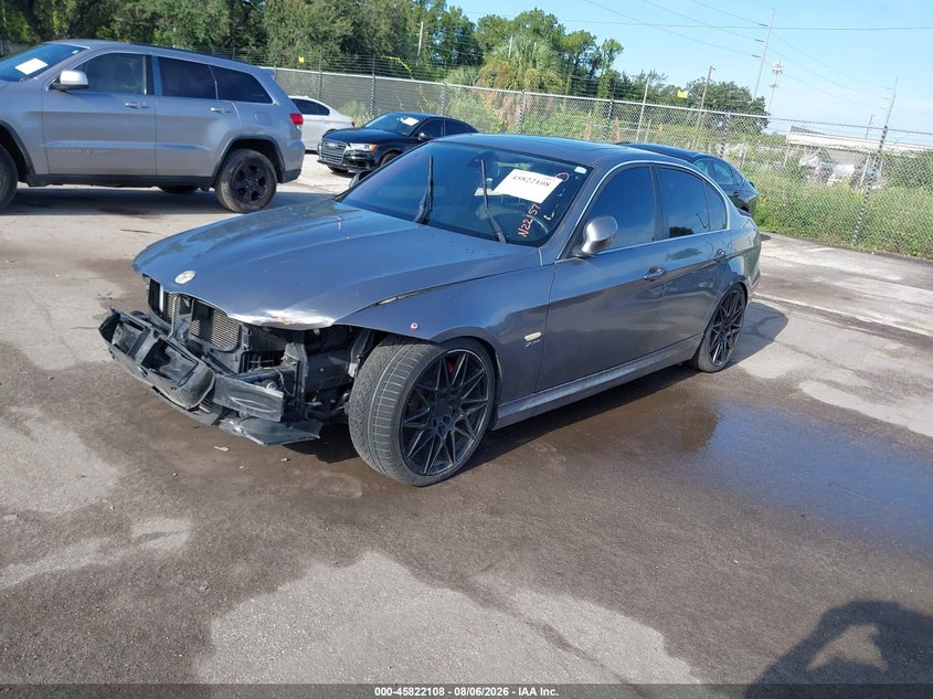 2011 BMW 335I — zdjęcie 2