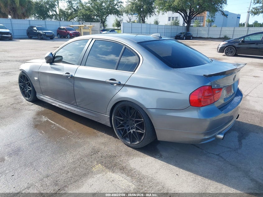 2011 BMW 335I — zdjęcie 3