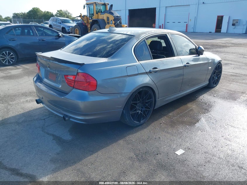 2011 BMW 335I — zdjęcie 4