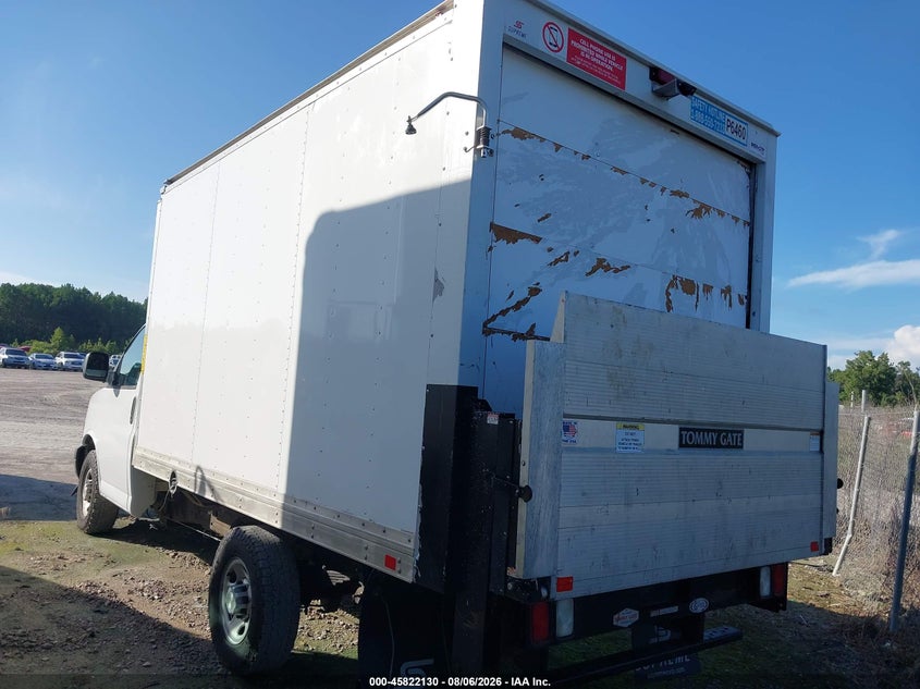 2021 CHEVROLET EXPRESS CUTAWAY auction photo 3