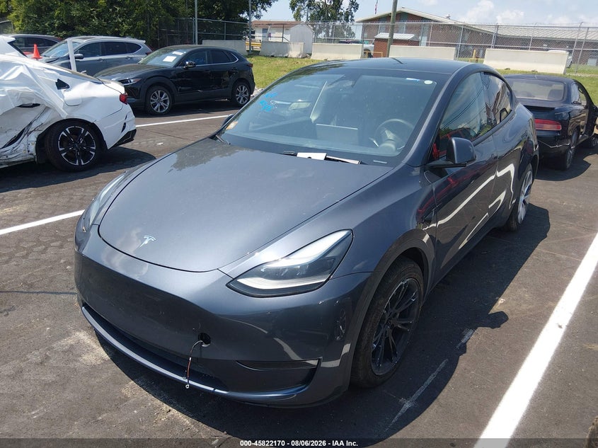 2023 TESLA MODEL Y auction photo 2