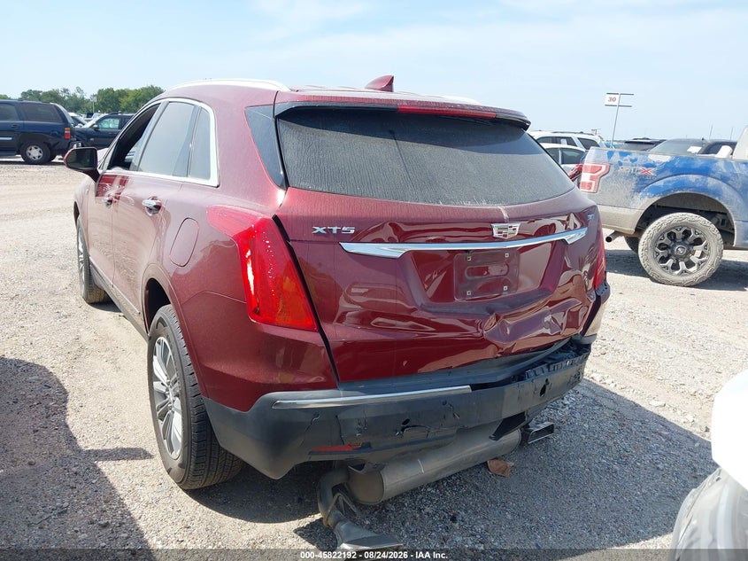 2017 CADILLAC XT5 auction photo 3