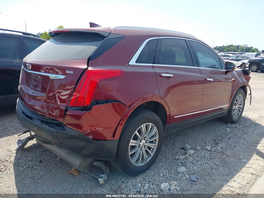 2017 CADILLAC XT5 auction photo 4