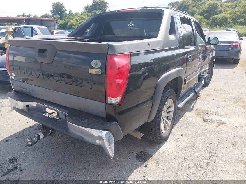 2005 CHEVROLET AVALANCHE 1500 — zdjęcie 4