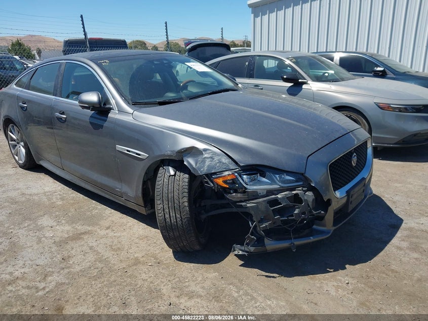 2018 JAGUAR XJ auction photo 6