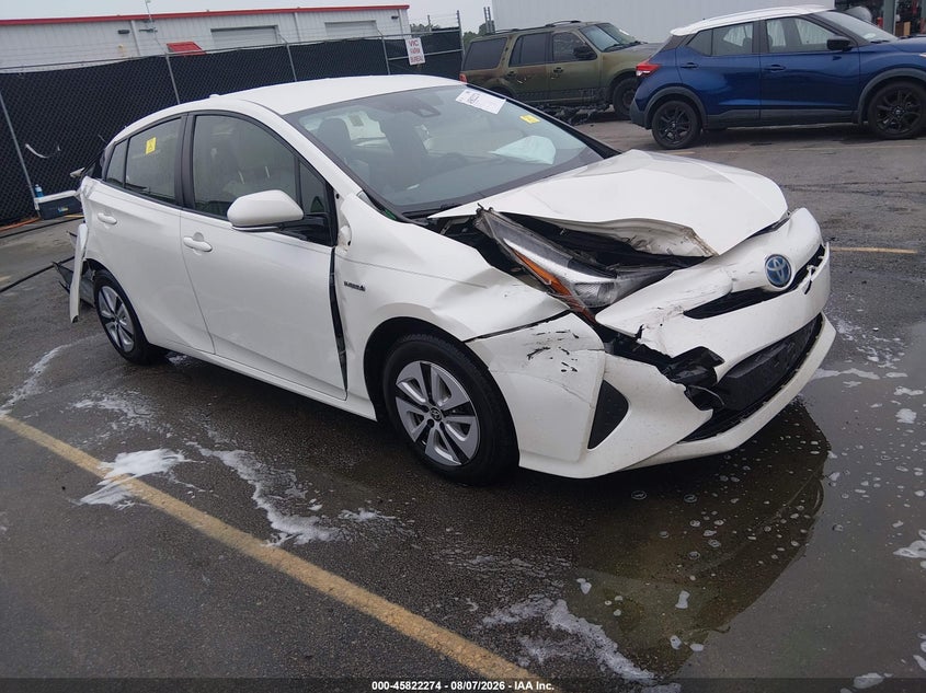Vin: jtdkarfu2h3034701, lot: 46321155, toyota prius three 2017 img_1
