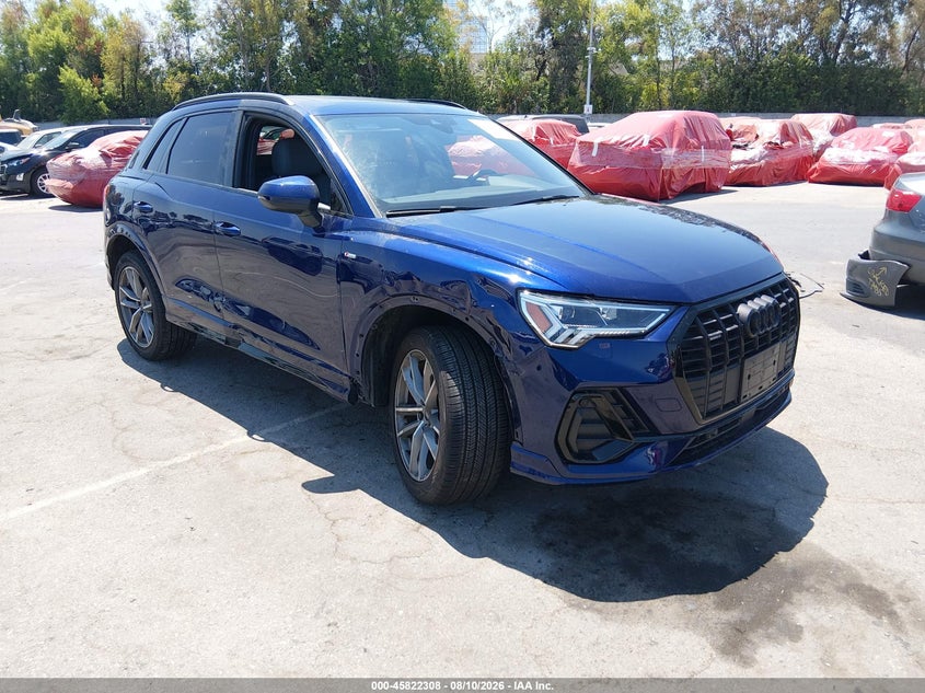 AUDI Q3 - zdjęcie 1