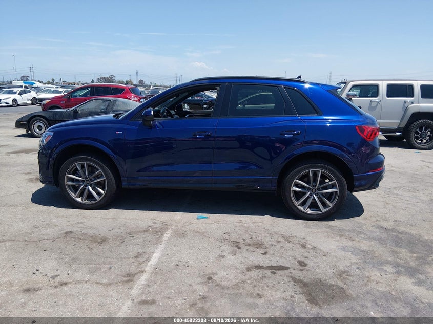 AUDI Q3 - zdjęcie 14