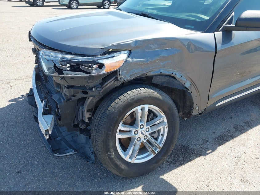2023 FORD EXPLORER auction photo 6
