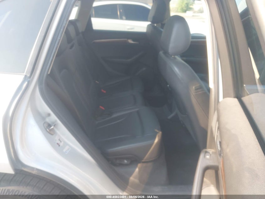 2010 AUDI Q5 auction photo 8