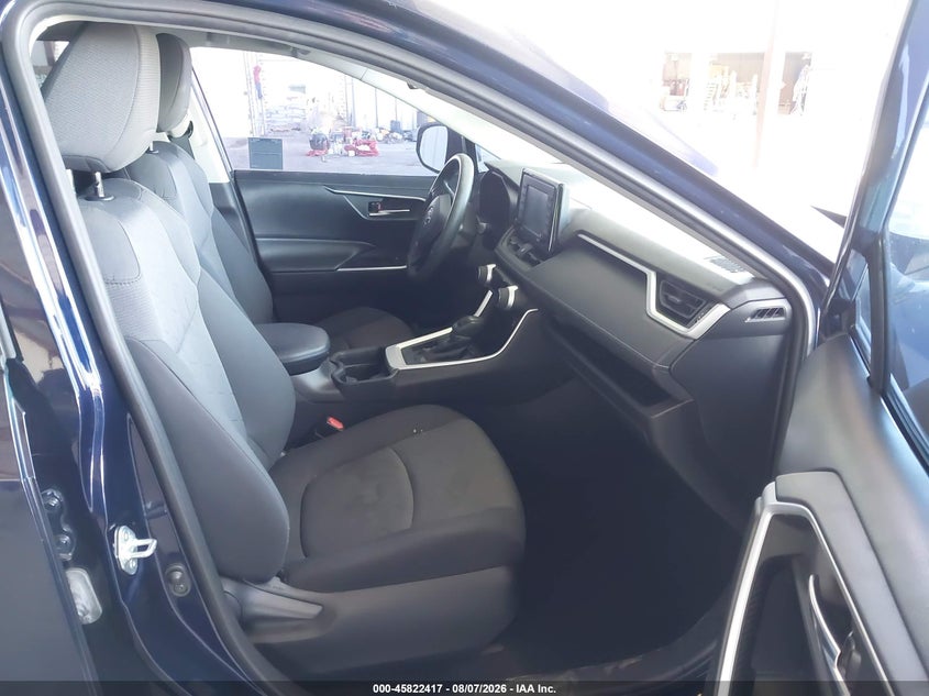 2021 TOYOTA RAV4 auction photo 5