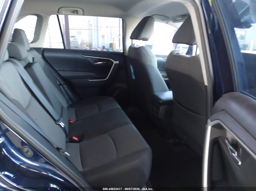 2021 TOYOTA RAV4 auction photo 8