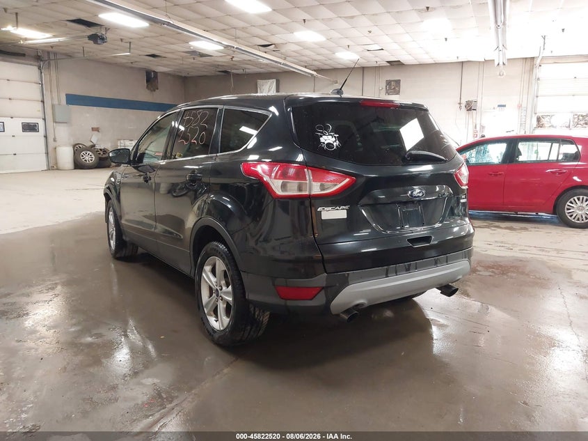 Vin: 1fmcu9gx2fuc09939, lot: 46321401, ford escape se 20153