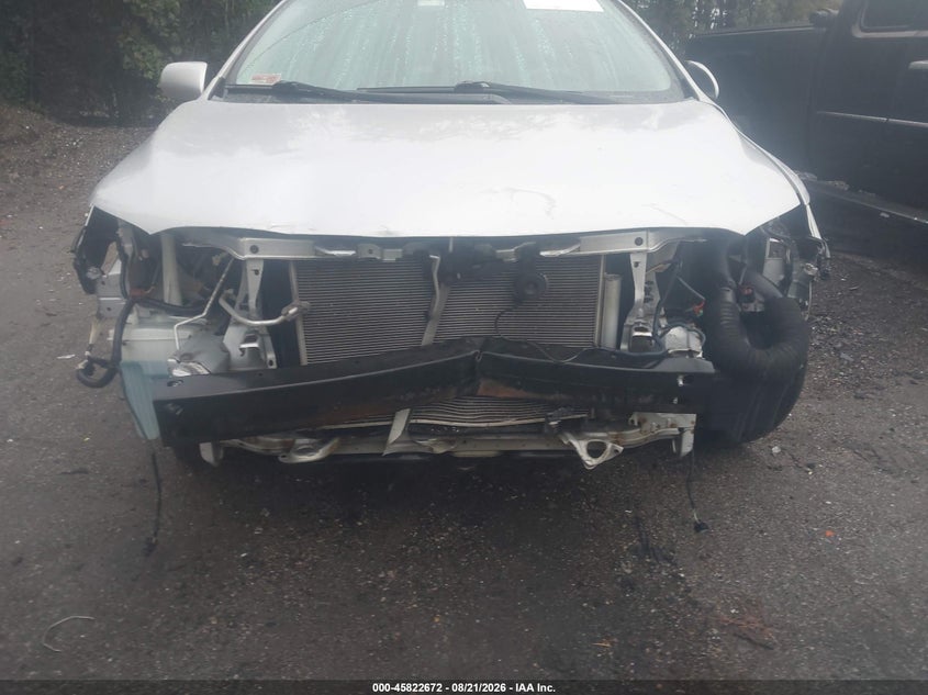 2011 TOYOTA COROLLA auction photo 6