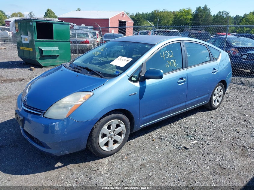 2006 Toyota Prius, Normal Wear & Tear, IAAI, VIN JTDKB20U267543500 — photo 2