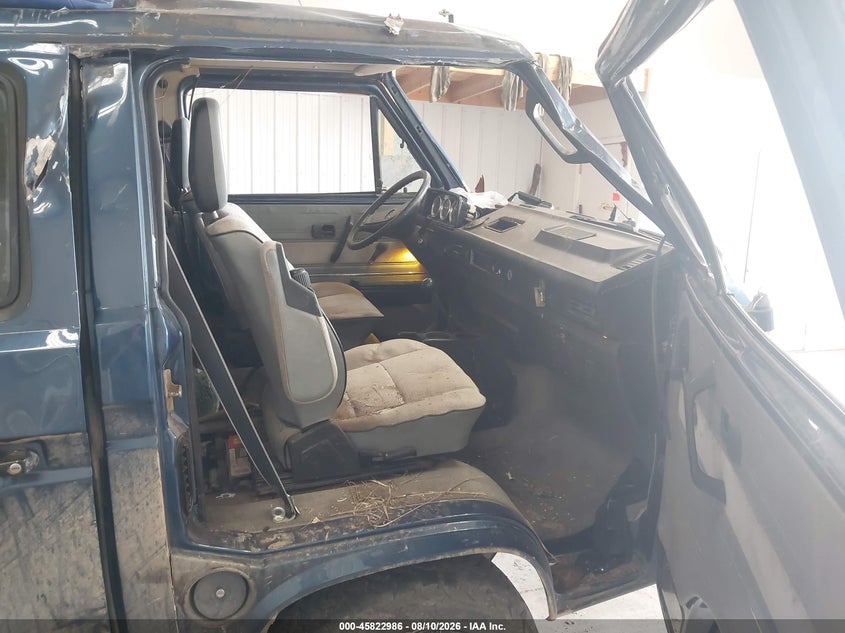 1990 VOLKSWAGEN VANAGON