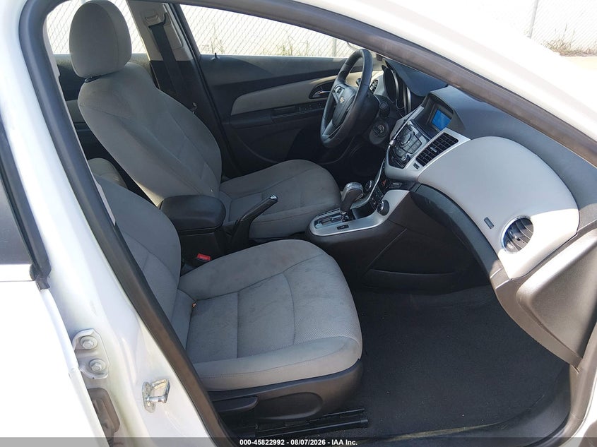 2016 CHEVROLET CRUZE LIMITED auction photo 5