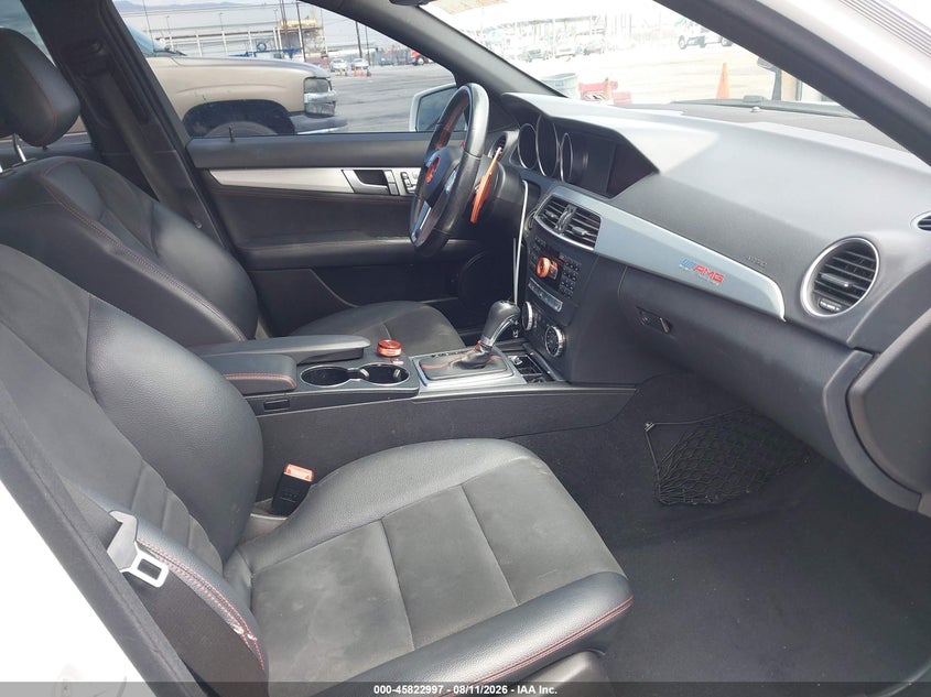 MERCEDES-BENZ C 350 2013 VIN WDDGF5HB7DA842680