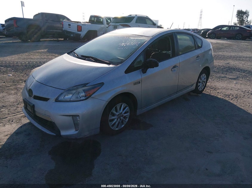 2014 TOYOTA PRIUS PLUG-IN auction photo 2