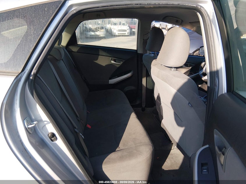 2014 TOYOTA PRIUS PLUG-IN auction photo 8